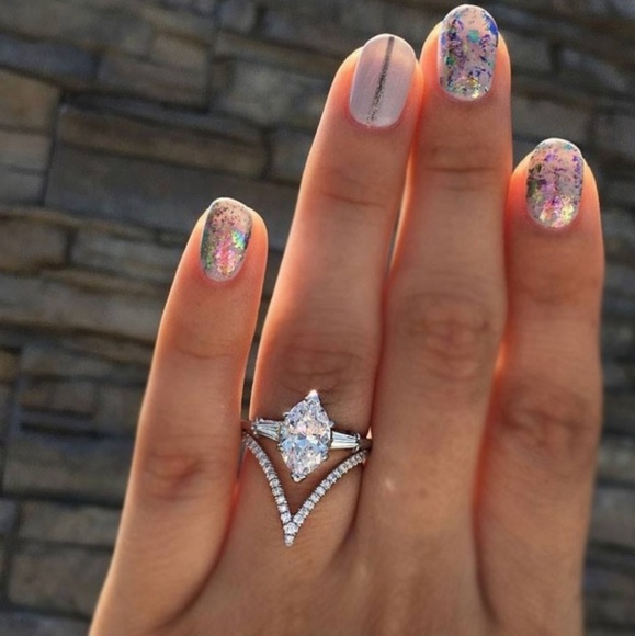 Jewelry - ❤Offers Welcome❤